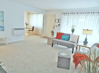 343 4th Ave #D, Kirkland, WA 98033