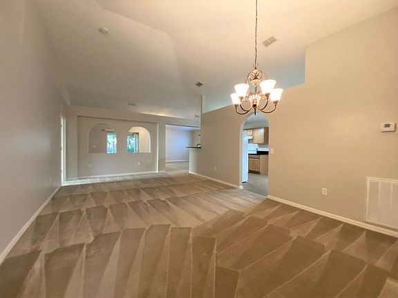 2nd image of 3905 Sunset Cove Dr