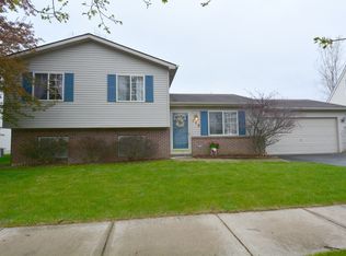 170 Turtle Trce, Pinckney, MI 48169