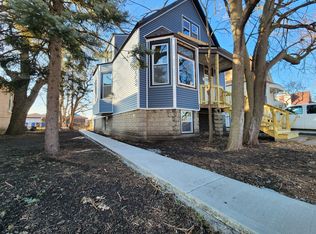 9228 S Jeffery Ave, Chicago, IL 60617