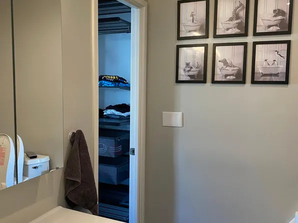 1 Daniel Burnham Ct APT 219, San Francisco, CA 94109