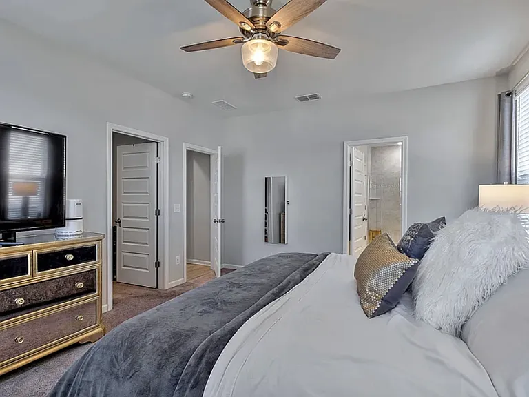 5040 Sunflower Ln — Photo 17