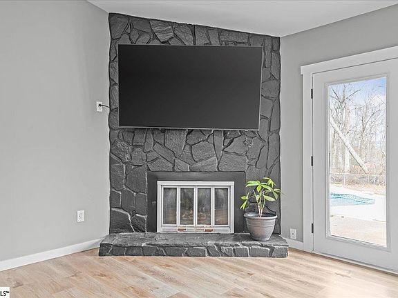 5th image of 3 Ramey Ct