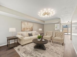 1046 Merrimar Cir N APT B, Columbus, OH 43220