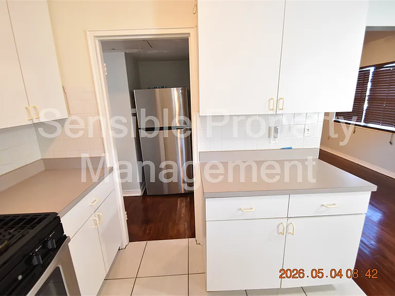 2801 Sanders Dr — Photo 16