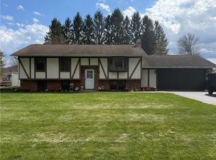 6 Red Wing Ln, Horseheads, NY 14845