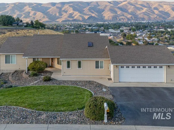 1724 Ridgeview Dr, Clarkston, WA 99403