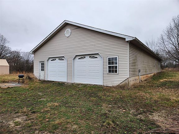 2nd image of 66 Honeysuckle Dr