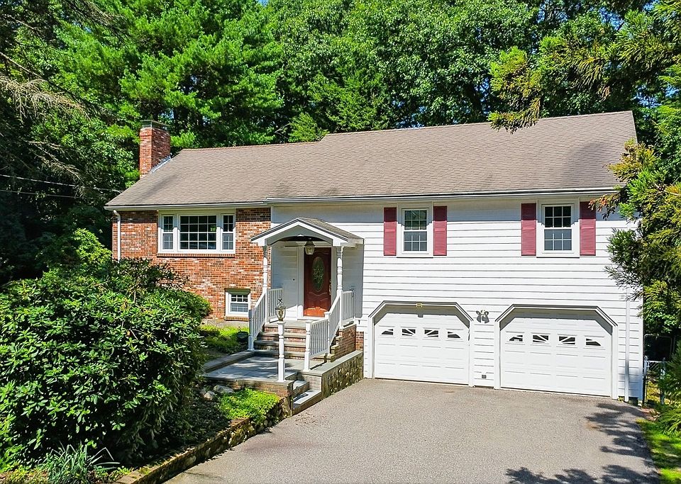 1st image of 110 Thornberry Rd