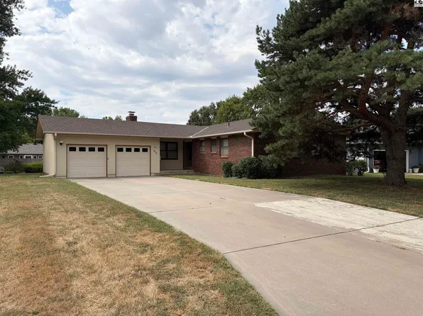 417 Liberty Dr, McPherson, KS 67460