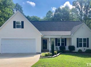 140 Robert Branch Cir, Fuquay Varina, NC 27526