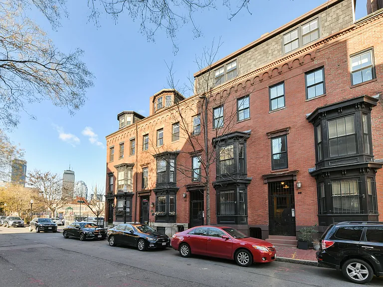 101 W Springfield St #1 — Photo 18