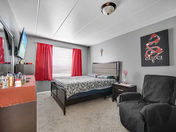 3rd image of 10210 Washington Ave APT 103