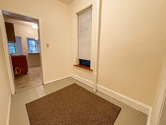 Rented by Highline Residential | media 27