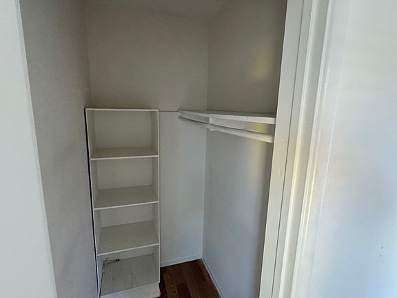 3rd image of 3791 Redwood Ave #14