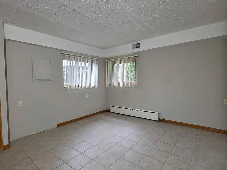 4751 Kolze Ave — Photo 10
