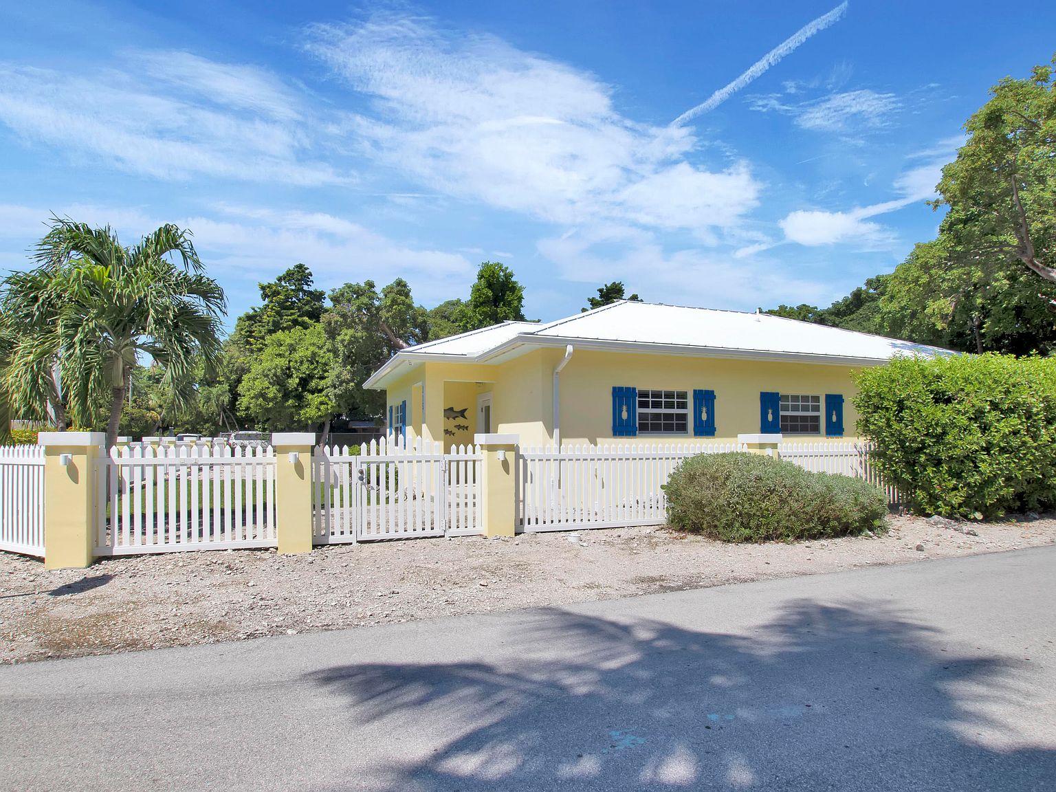 215 Jerome Ave, Islamorada, FL 33036 Zillow
