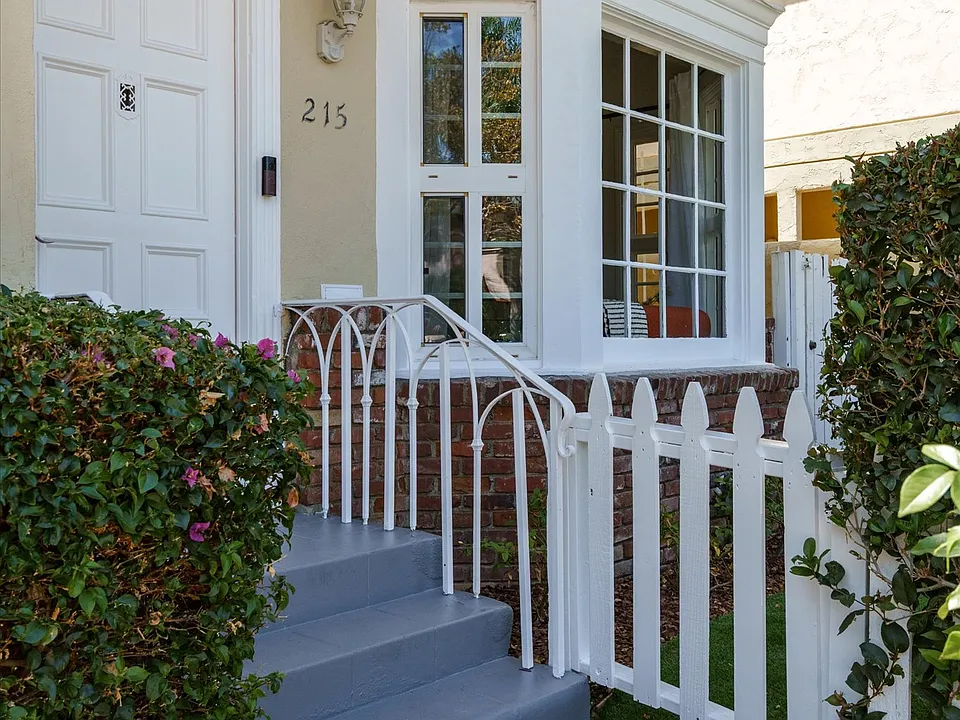 Private entrance
