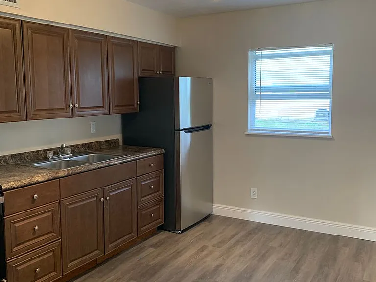 Canaveral Shores Apartments — Photo 22