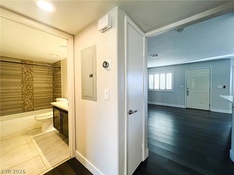 8410 Eldora Ave #1004 — Photo 48