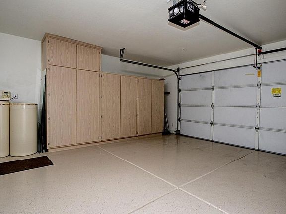5th image of 32779 N 70th St