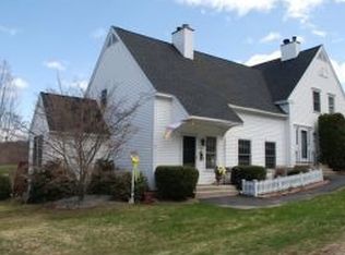 21B Apple Tree Dr, Goffstown, NH 03045