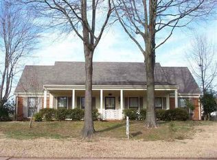 9094 Farmoor Rd, Germantown, TN 38139