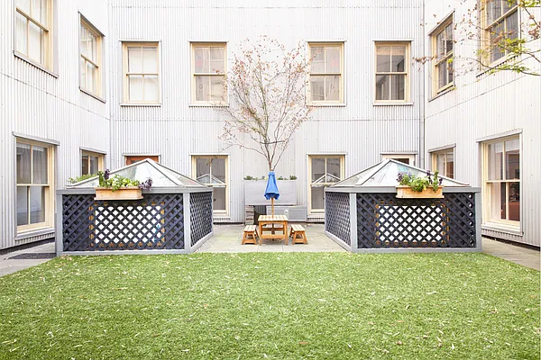 Sold by Stribling | media 26