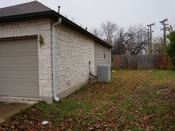 4th image of 3731 Mill Meadow Dr