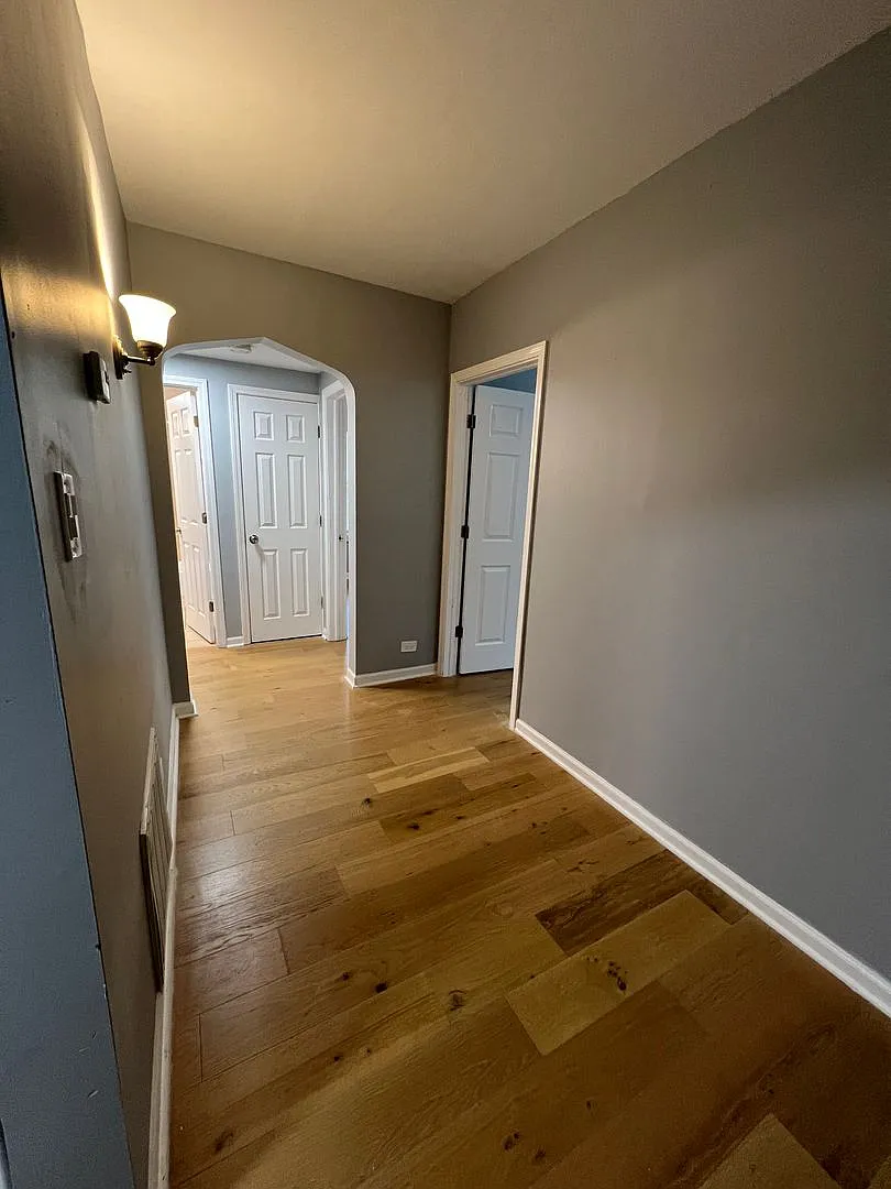 East End — Photo 3