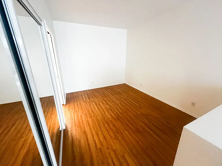 Archview Apartments — Photo 2