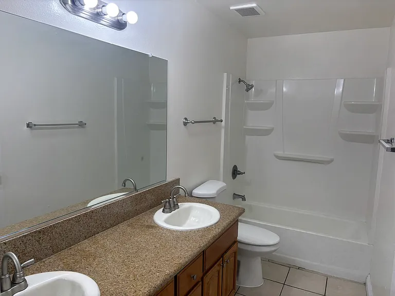 18347 Camino Bello #A — Photo 7