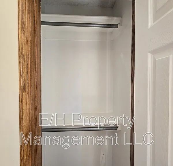 4462 S Elizabeth Ave — Photo 19