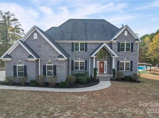 1556 Diggs Rd, Wadesboro, NC 28170