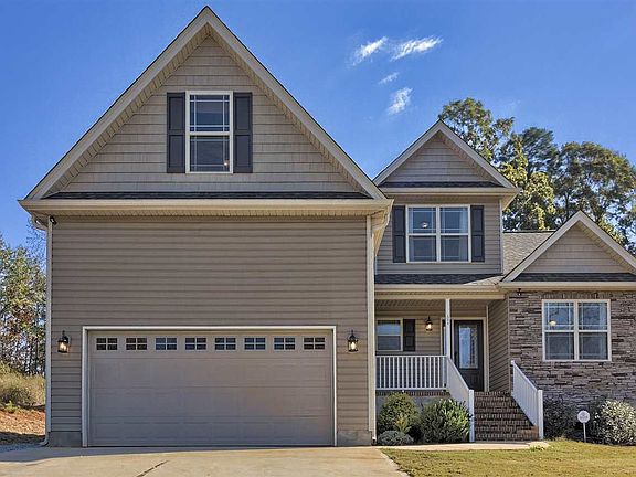 2nd image of 534 Amberly Ct