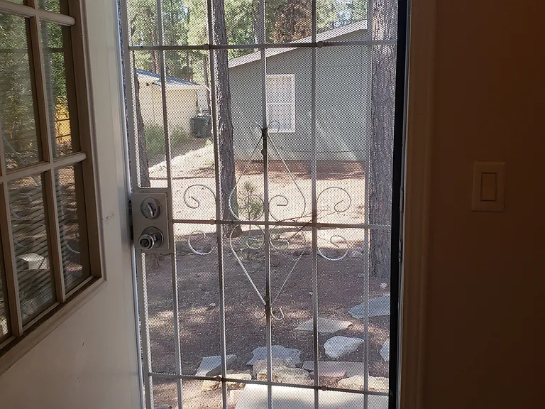 2445 W Zepher Ave — Photo 5