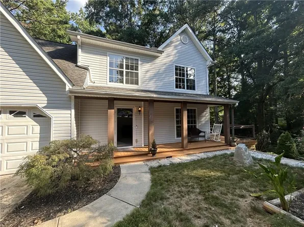 4208 Logans Ter, Loganville, GA 30052