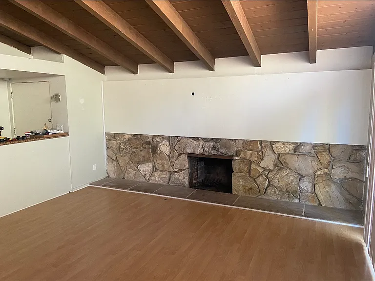 17545 Lassen St — Photo 9