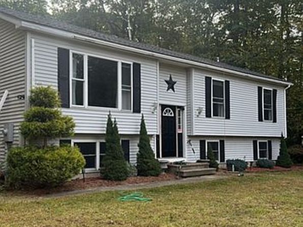 570 Woodland Way