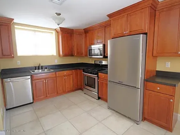 (undisclosed Address), Staten Island, NY 10309