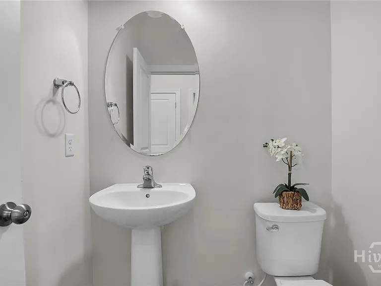 102 Oakdene Rd — Photo 12