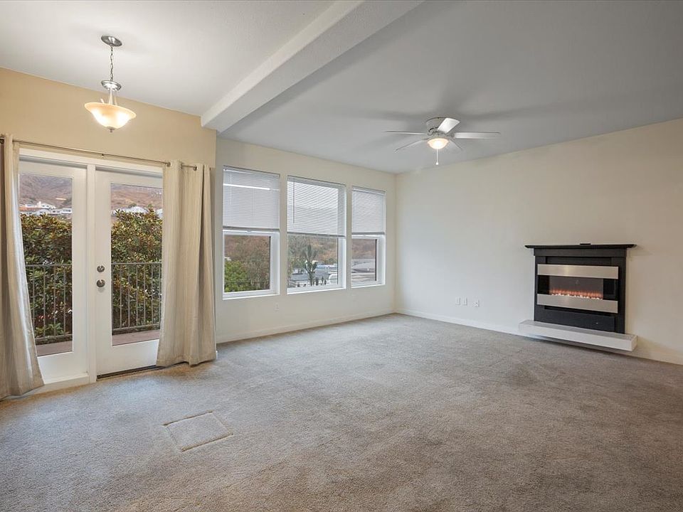 1st image of 840 Linden Ave #3