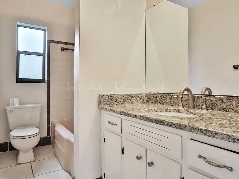 2711 Aloma Ave — Photo 5
