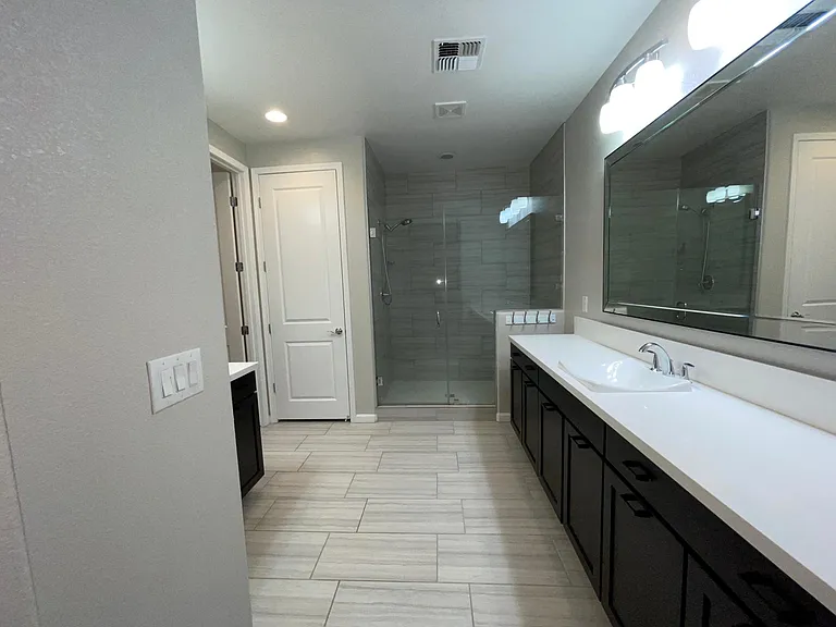 2190 Arpagos Ln — Photo 18