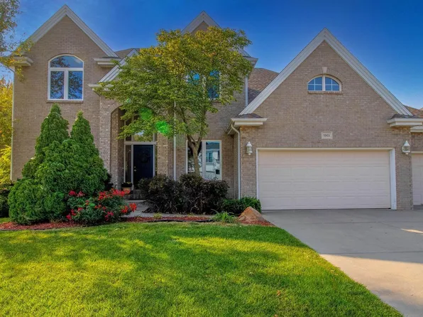 5901 S 77th St, Lincoln, NE 68516