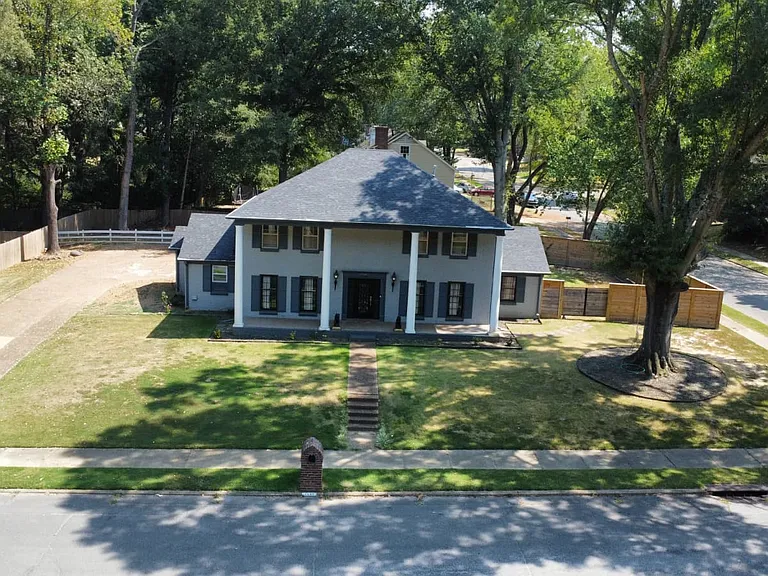 2686 Greenmill Dr — Photo 71