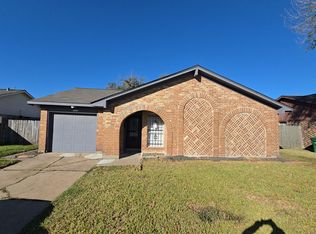 3506 Prudence Dr, Houston, TX 77045