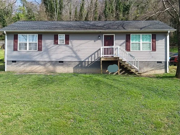 201 Tyler Ave NE, Fort Payne, AL 35967