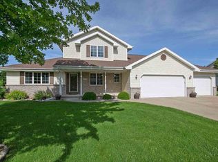 3481 Rosenberry Ct, Appleton, WI 54913