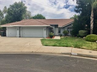 323 Evergreen Ave, Clovis, CA 93611